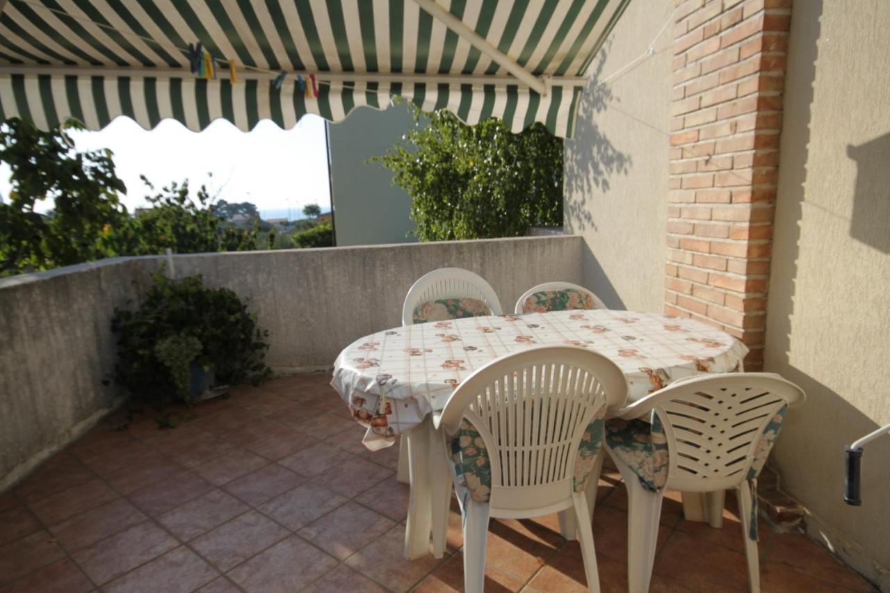 Apartments And Rooms With Parking Space Rovinj - 7170 Exterior photo