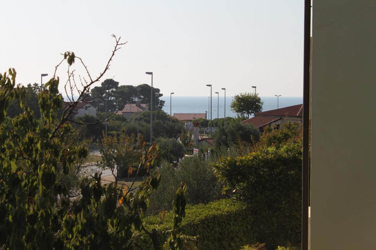Apartments And Rooms With Parking Space Rovinj - 7170 Exterior photo